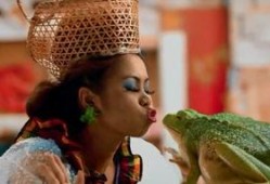 青蛙变王子在线观看30,魔法奇遇30分钟速览