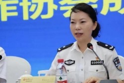 凌娅最新爆料是真的吗,真相揭秘，是真是假引热议